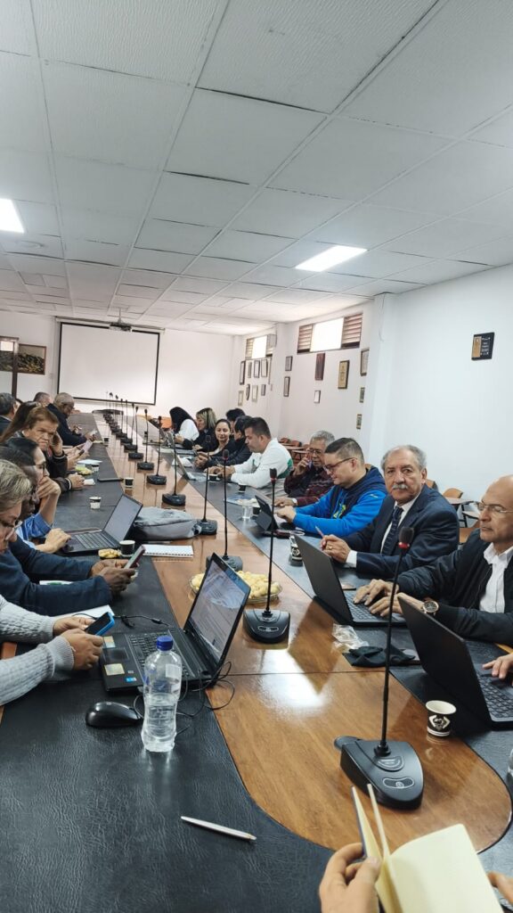 Reunidos para fortalecer estrategias de avance , laboral.